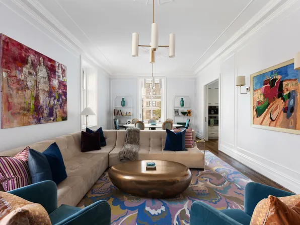 390 West End Avenue image 2 of 17