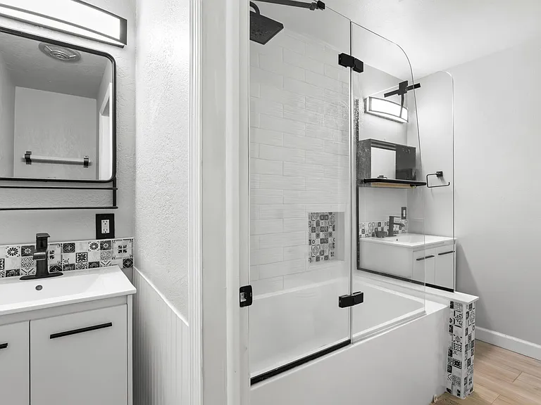 10437 Cirimoya Ln — Photo 25
