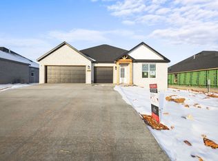 4766 Hawk St, Springdale, AR 72762