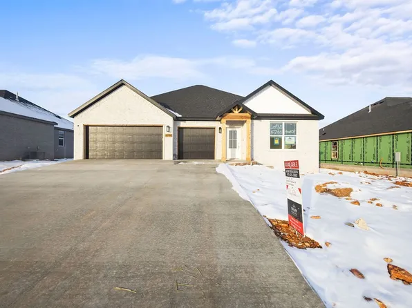 4766 Hawk St, Springdale, AR 72762