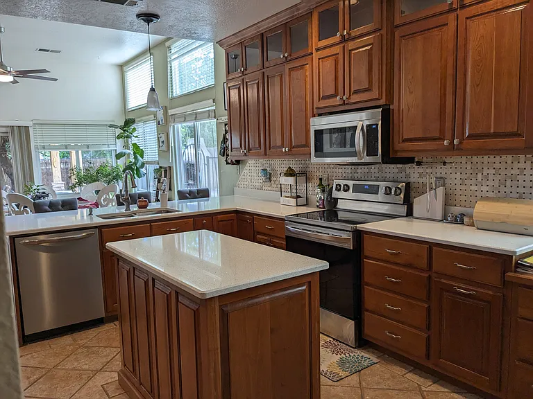11315 Malaguena Ln NE — Photo 3