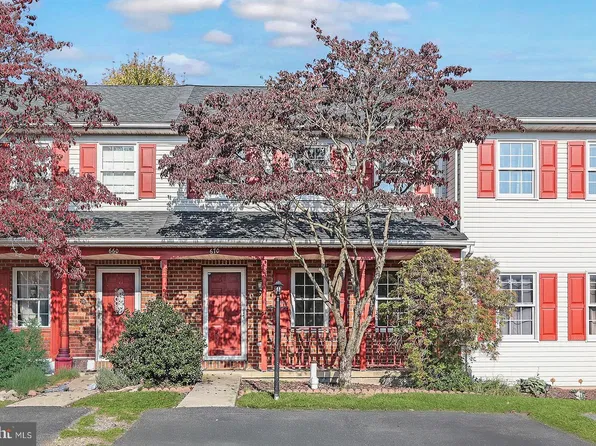 670 Robin Hill Cir, York, PA 17404