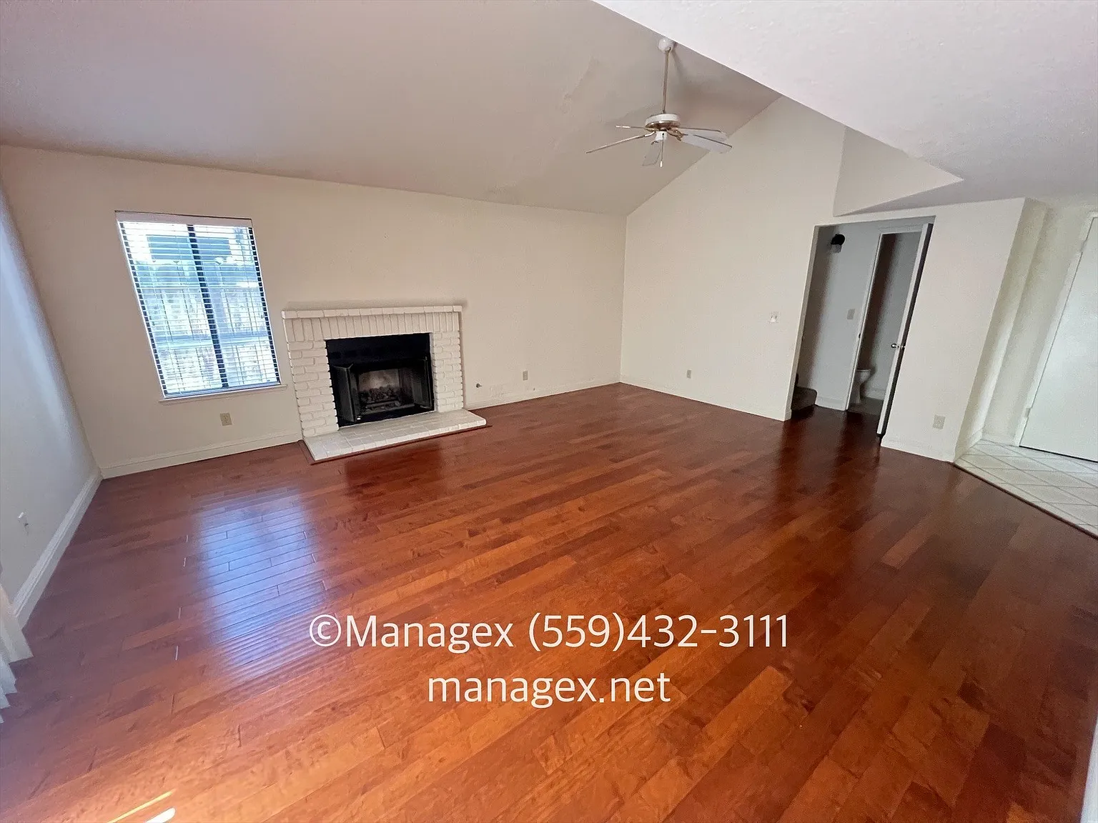 3 bed, 2.5 bath, 1655 sqft, $2,150 — Photo 3