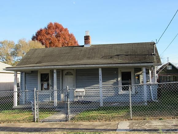 1st image of 1613 Highland St