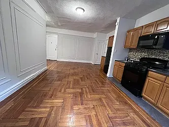 2922 Barnes Avenue, #3