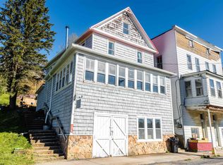 196 Spruce St, Thomas, WV 26292