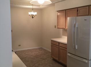 823 Addison Ave #3-26-823, Lombard, IL 60148