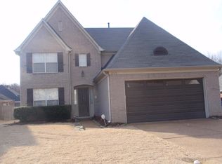 1303 Carlton Ridge Dr, Cordova, TN 38016