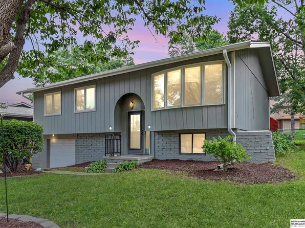 5623 S 140th Ave, Omaha, NE 68137