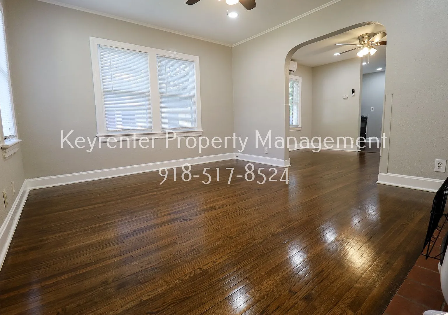 345 S Zunis Ave Duplex — Photo 4
