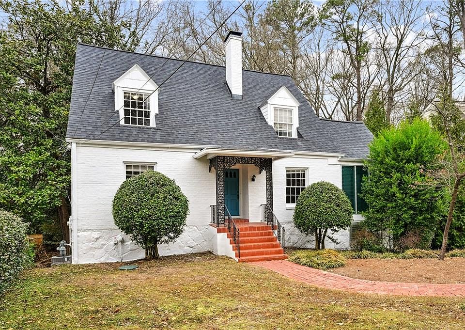 1st image of 2878 N Hills Dr NE