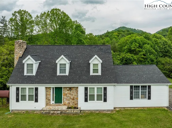 1546 Stage Road, Mountain City, TN 37683