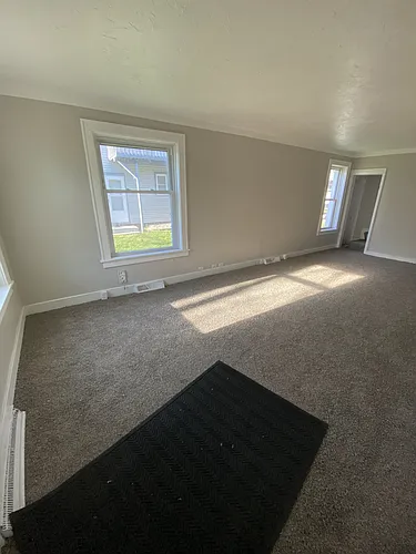1828 Davis Ave Photo 1