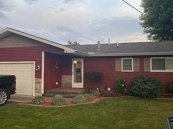 129 Church St, Houghton Lake, MI 48629