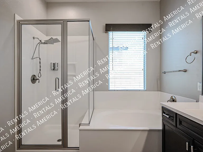 41335 W Almira Dr — Photo 15