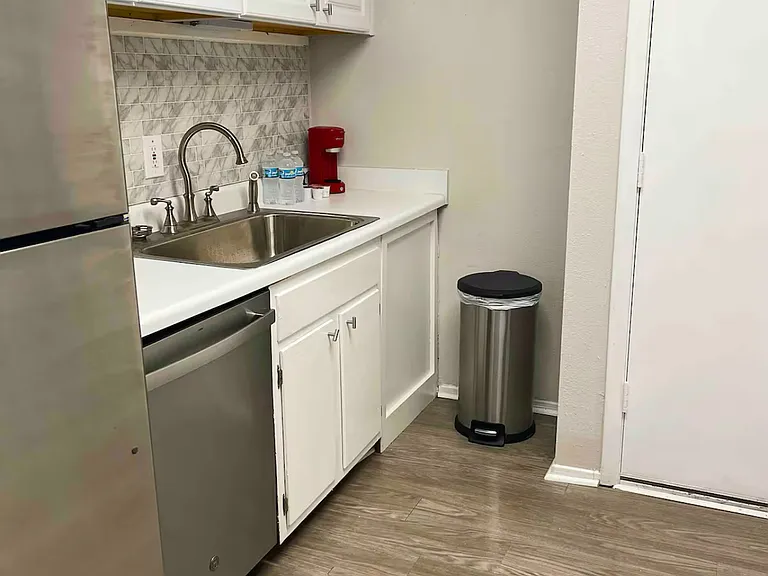 Kitchen with Stainless steel appliances
