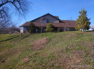 4875 Mill Creek Dr, Avoca, MI 48006