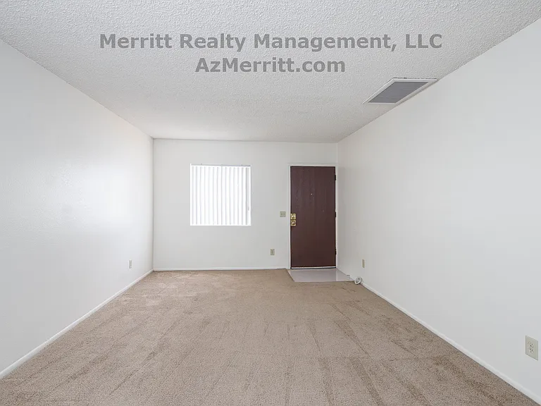 4407 E Edison St — Photo 21
