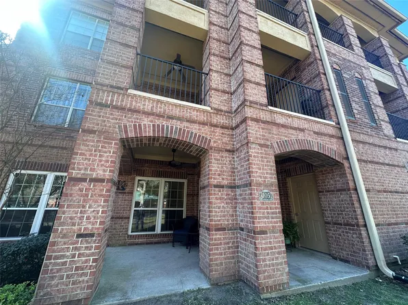 2815 Kings Crossing Dr APT 105, Kingwood, TX 77345