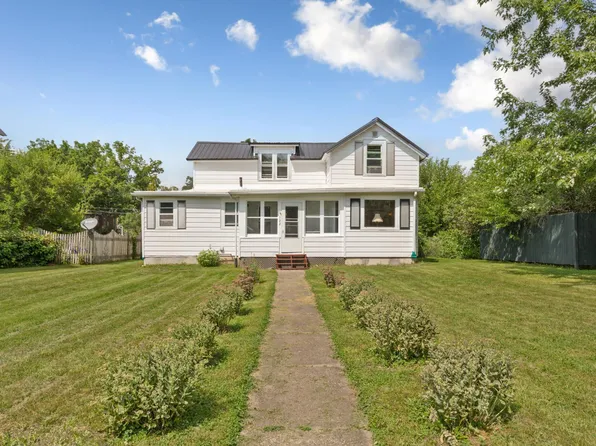 122 W School St, Owatonna, MN 55060