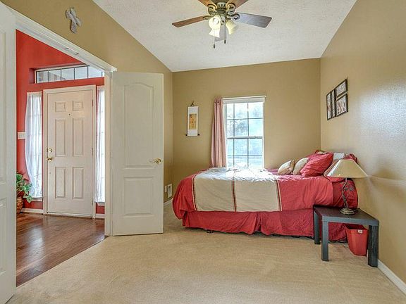5th image of 6306 Palmer Ct