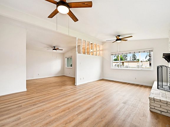 5th image of 927 Gray Dr