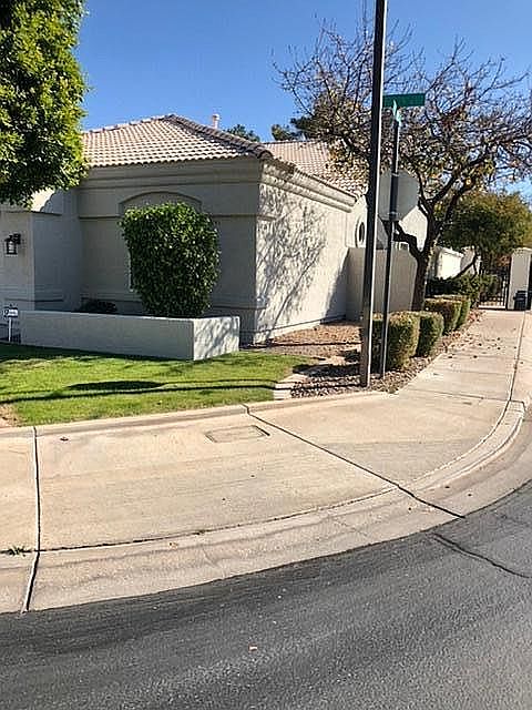 Corner lot