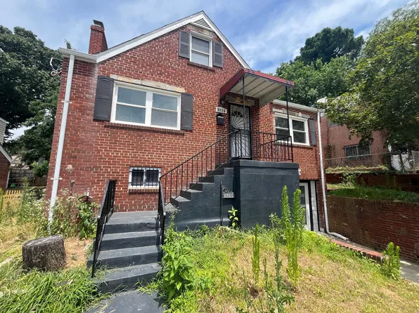 (undisclosed Address), Capitol Heights, MD 20743