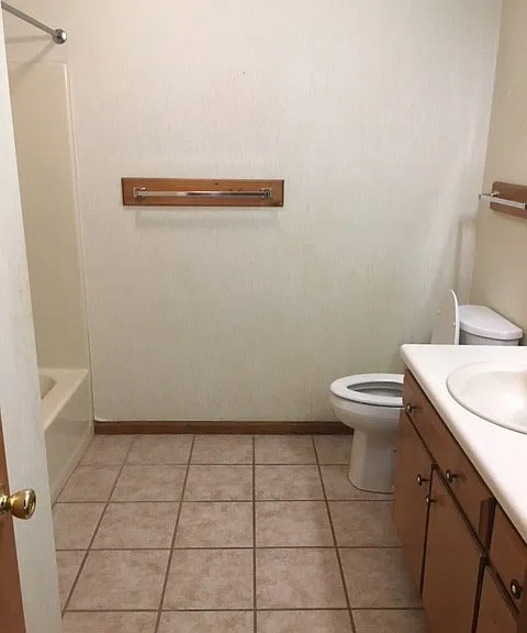 2308A Pineview Dr — Photo 3