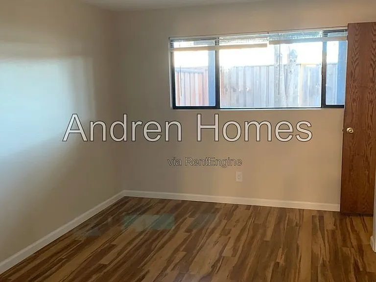 150 Sea Ridge Ct #2 — Photo 5
