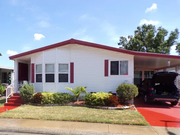 1001 Starkey Rd, Largo, FL 33771