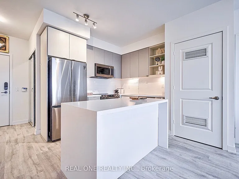 4655 Metcalfe Ave #1701 — Photo 8