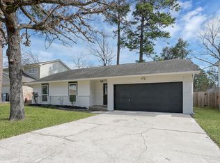 212 Oxford Dr, Conroe, TX 77303