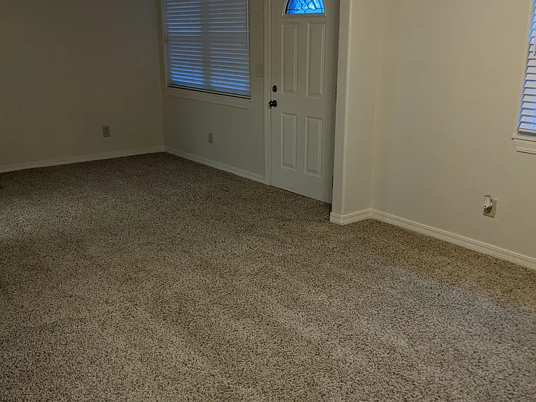 1607 Hamilton Ave — Photo 11