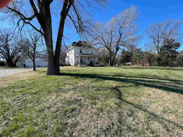 28466 Keene Eskridge Rd, Maple Hill, KS 66507