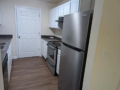 6204 Fairington Club Dr — Photo 3
