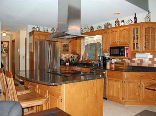 10 Bridgeview Dr, Superior, WI 54880