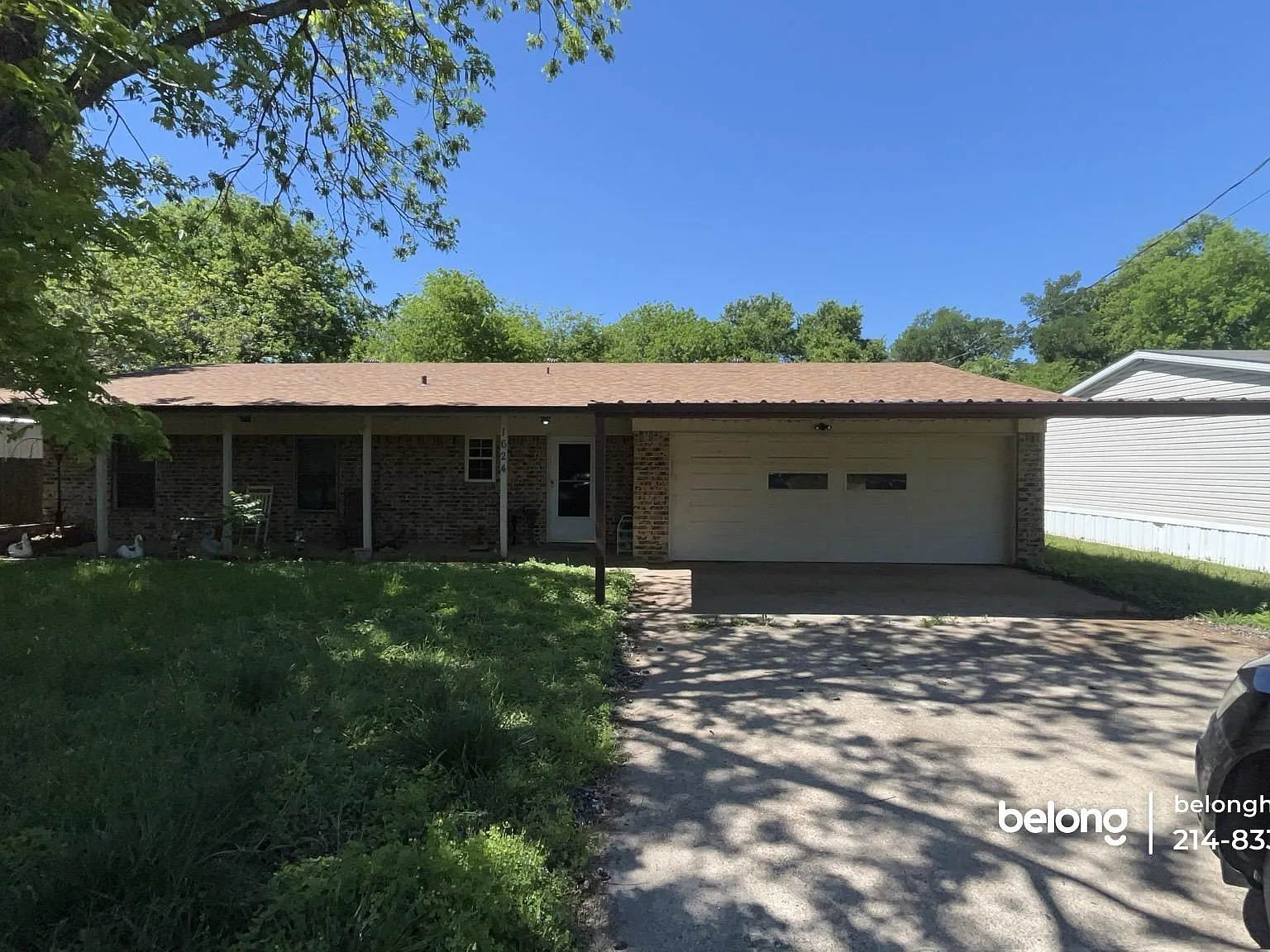 3 bed, 2.0 bath, 1688 sqft, $2,000 — Photo 1
