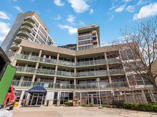 1600 Keele St #911, Toronto, ON M6N 5J1
