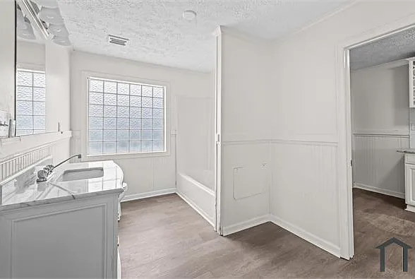207 Jemison St — Photo 15