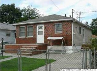 432 Grandview Ave, Staten Island, NY 10303
