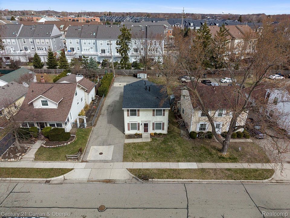 1st image of 346 Roe St