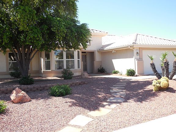2nd image of 15213 W Via Manana