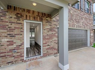 653 Amesbury Rd, Montgomery, TX 77316