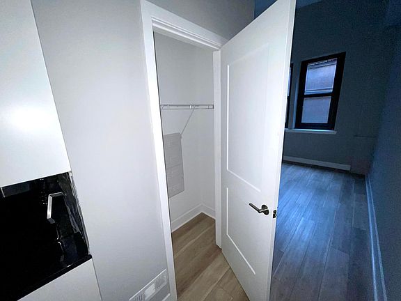 5th image of 1501 S 17th St #Bb113