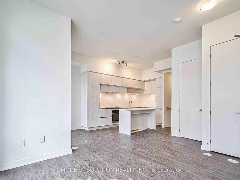 2 Steckley House Ln #925 — Photo 3