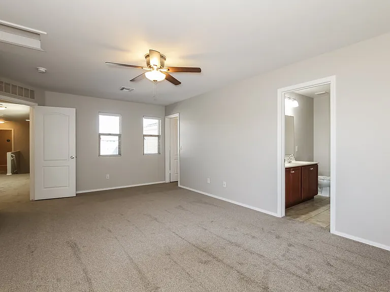 17058 N 184th Ln — Photo 10