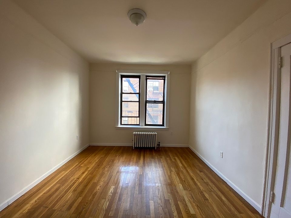 1st image of 144-44 Sanford Ave #5F