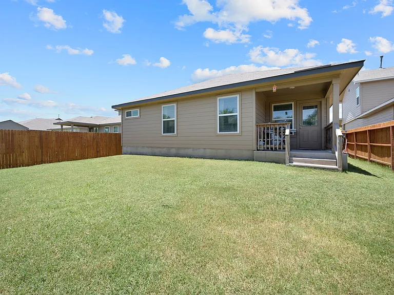 9902 Baytown Coast — Photo 28