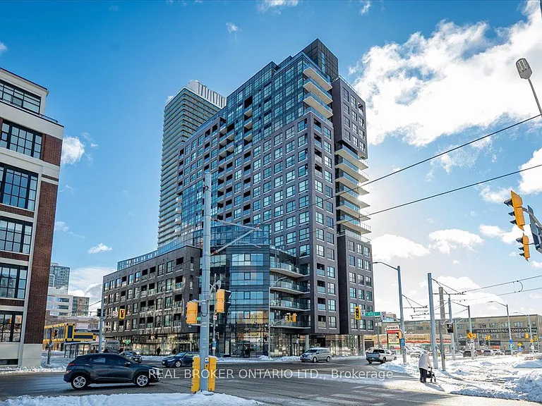 1 Victoria St S #203 — Photo 1